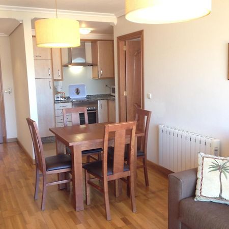 Apartamentos Ria De Bayona Baiona Ruang foto