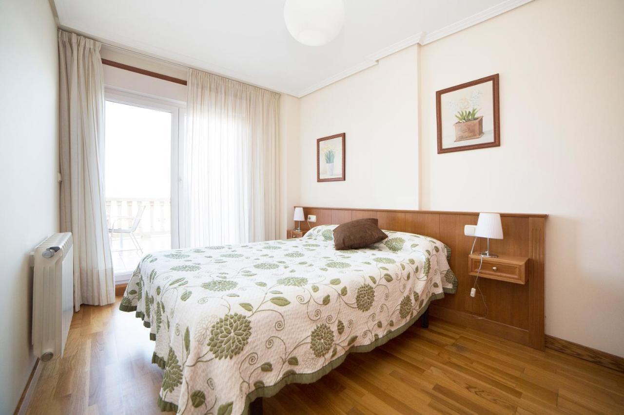 Apartamentos Ria De Bayona Baiona Bagian luar foto