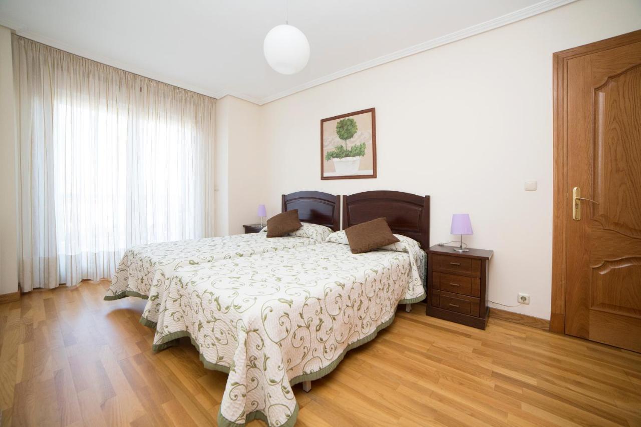 Apartamentos Ria De Bayona Baiona Bagian luar foto