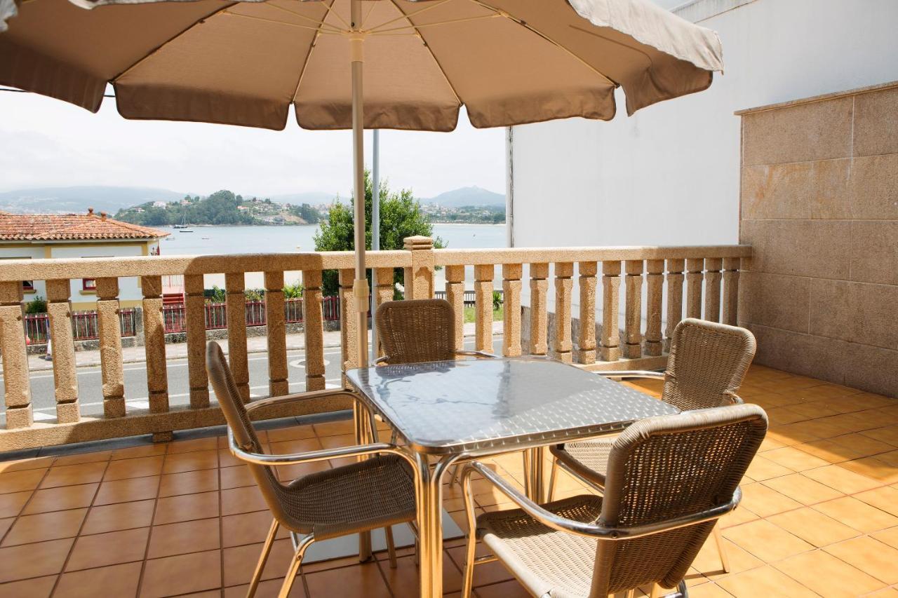 Apartamentos Ria De Bayona Baiona Bagian luar foto