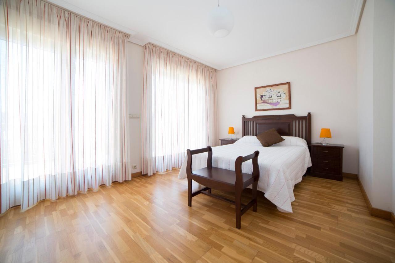 Apartamentos Ria De Bayona Baiona Bagian luar foto