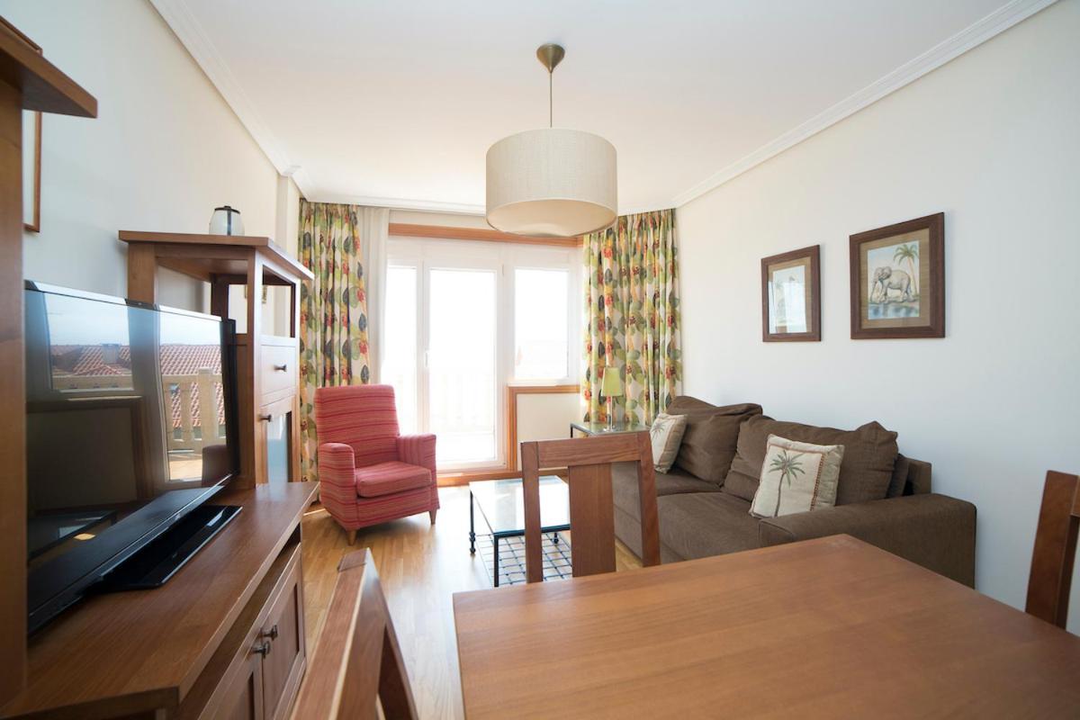 Apartamentos Ria De Bayona Baiona Bagian luar foto