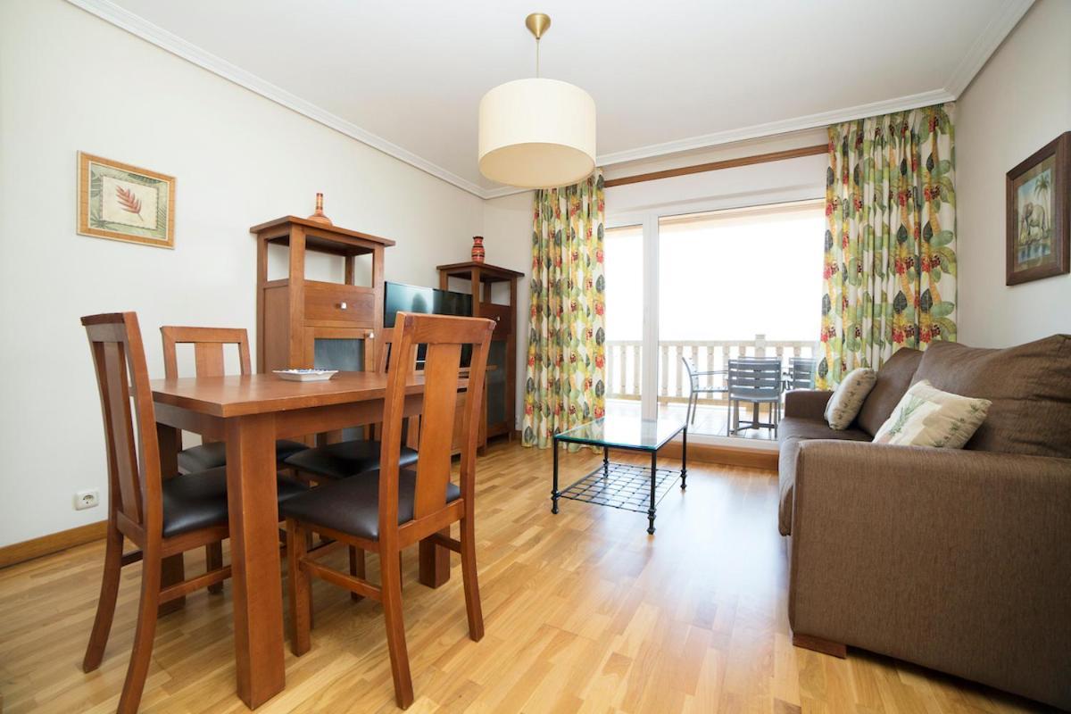 Apartamentos Ria De Bayona Baiona Bagian luar foto