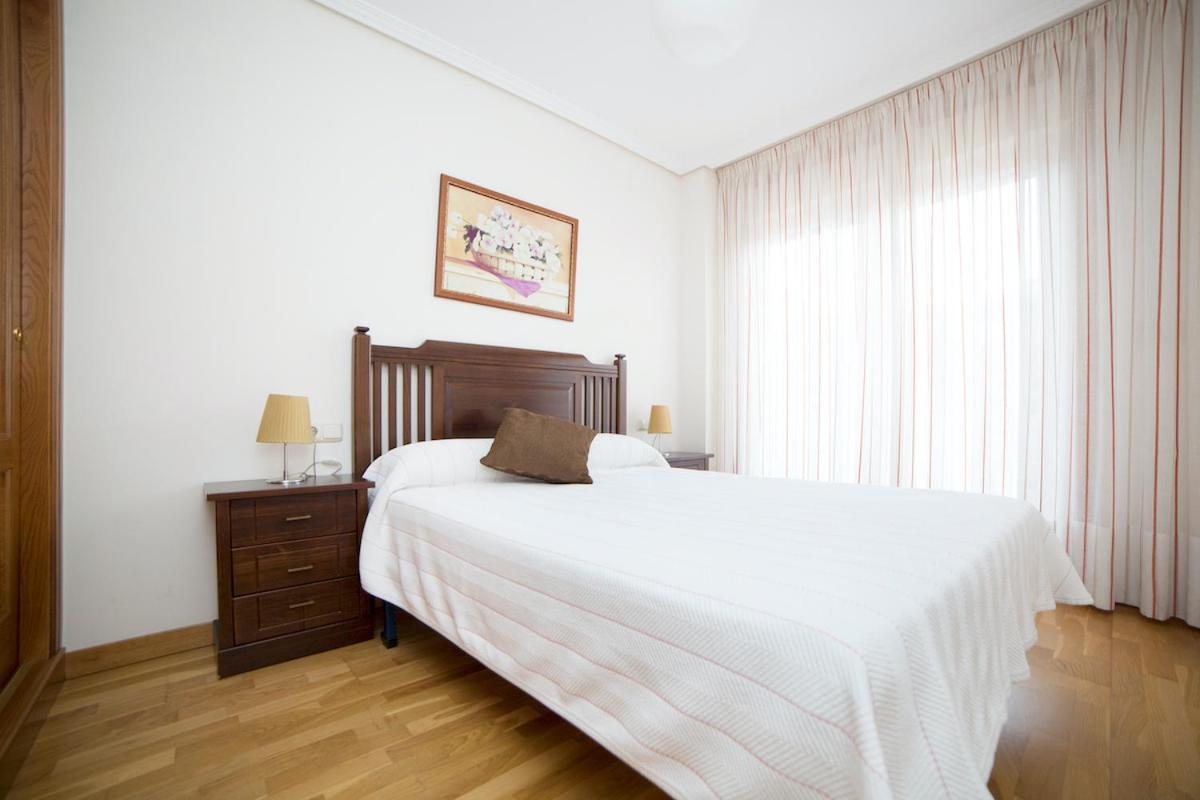 Apartamentos Ria De Bayona Baiona Bagian luar foto